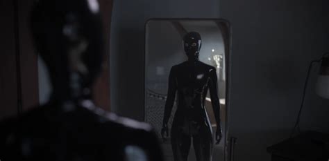 American Horror Stories – «Rubber (Wo)man: Part One» (1 season, 1.